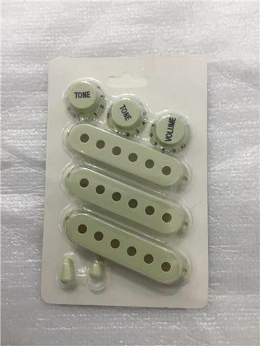 Strat SSS Pickup Cover, Switch Tip and Volume/Tone Knobs Set - Mint Green