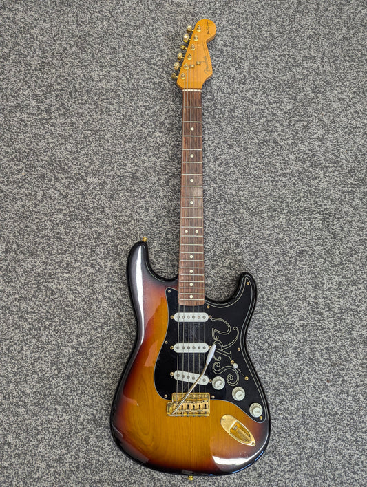 Fender Stevie Ray Vaughan Stratocaster®, Pau Ferro Fingerboard, 3-Color Sunburst - Used